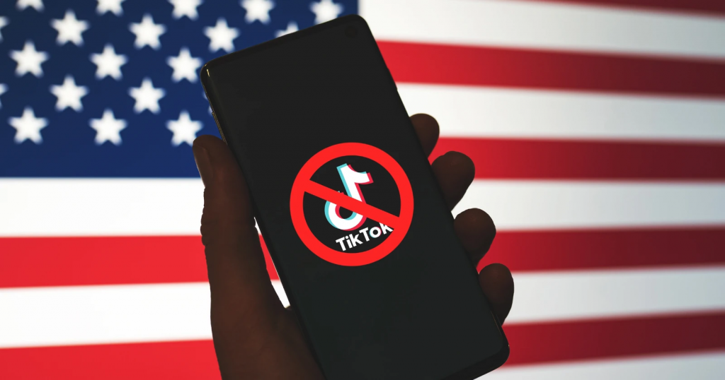 Tổng thống Mỹ Joe Biden chính thức phê duyệt dự luật cấm TikTok tại nước này
