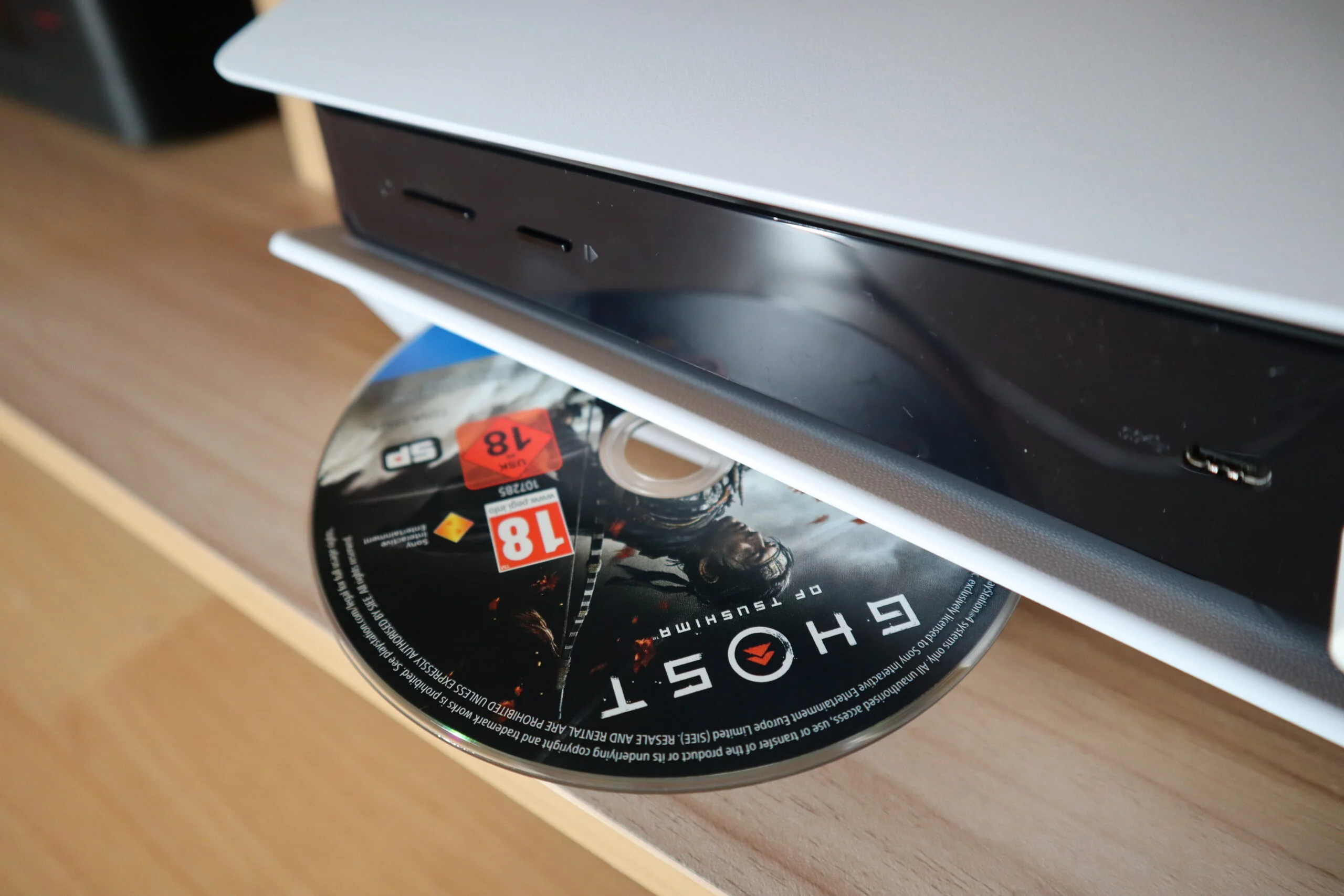 PS7 có thể sẽ không còn sử dụng đĩa game nữa