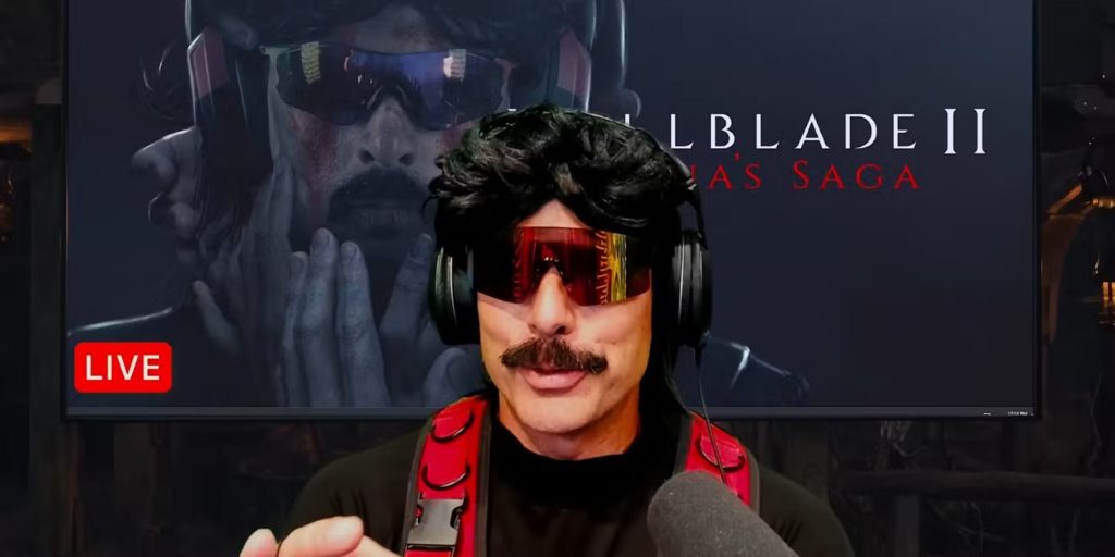 Dr Disrespect trở lại kể từ khi lên tiếng về lệnh cấm trên Twitch