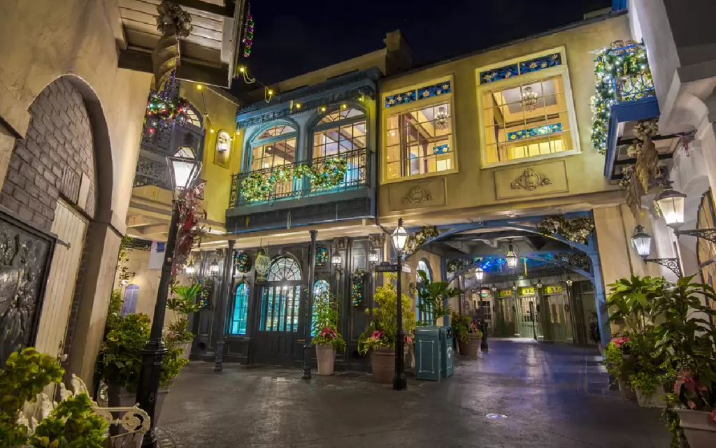 Cặp đôi chi ra 400.000 USD rồi sẵn sàng hiến thận để được ăn chơi tại Disneyland