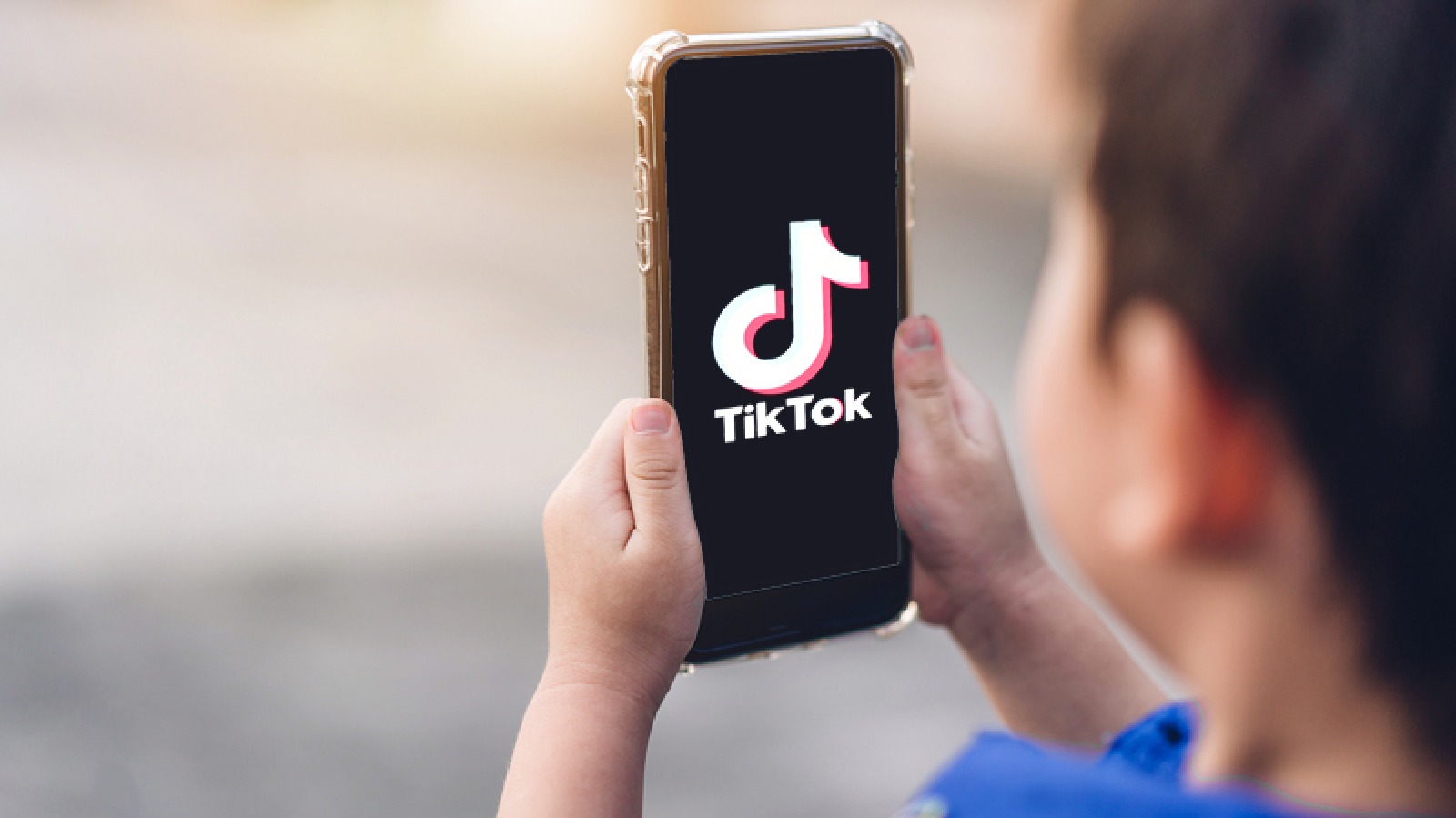 7 gia đình tại Pháp kiện TikTok do sự ra đi của con cái họ