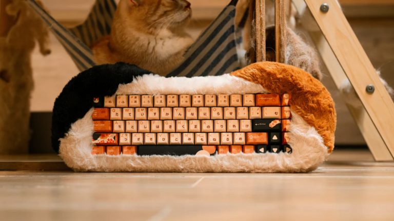 "Cưng xỉu" với bàn phím gaming hình mèo: Trải nghiệm chơi game chưa từng có - Gamelade